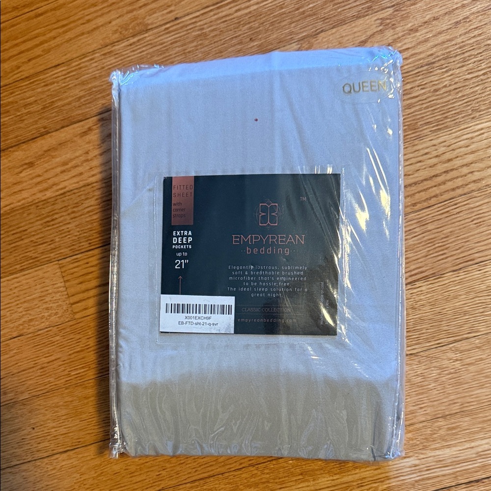 Queen Fitted Sheet - Light Gray